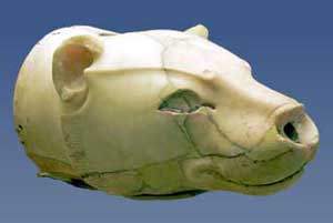 Alabaster rhyton in the shape of a lioness (from a photograph by Wolfgang Sauber)