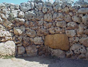 Stonework inside Ggantija North