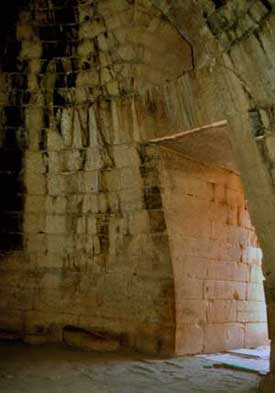 Stomion & interior of the Treasury of Atreus